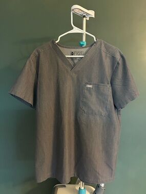 FIGS Mens Catarina Graphite Gray V-Neck Scrub Top